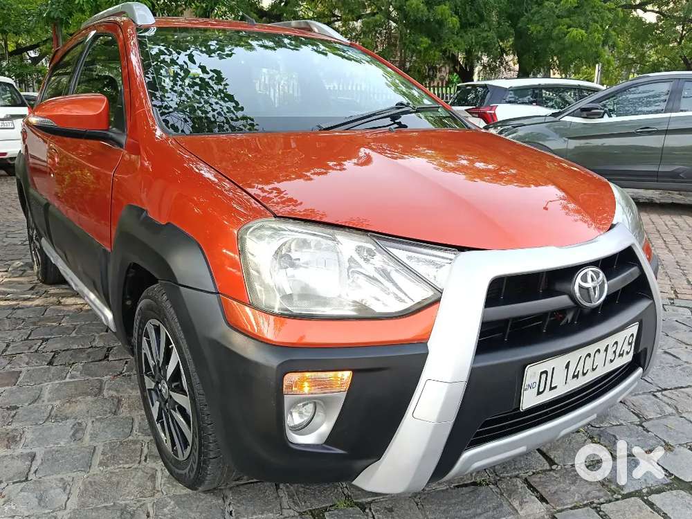 Toyota Etios Cross 1.2 Petrol 2015