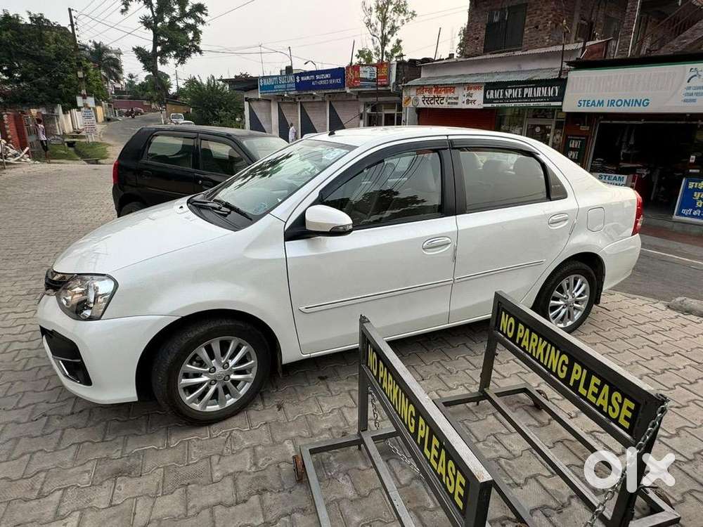 Toyota Car 2017 Top Model Km 49200 Driven