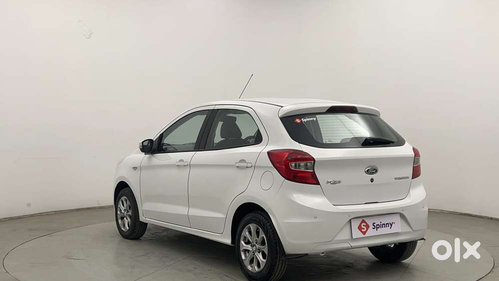 Ford Figo Titanium, 2015, Petrol