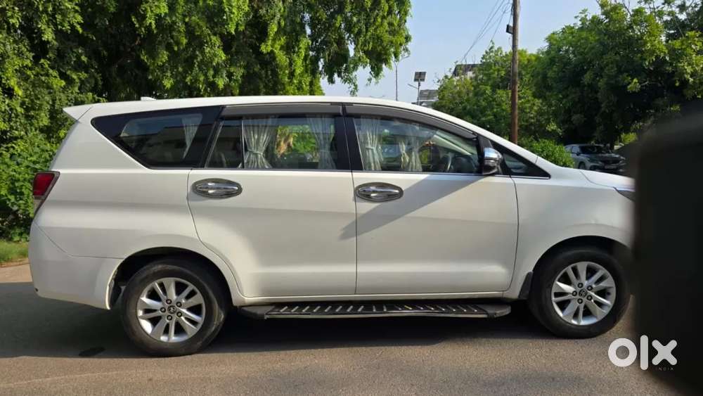 Toyota Innova Crysta 2.4 V 7 Str, 2018, Diesel