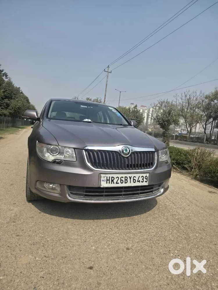 65 Lakh Ki Car Sirf 4 Lakh Mein