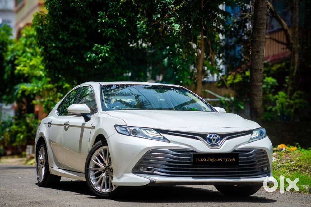 Toyota Camry 2.5 Hybrid, 2020, Petrol