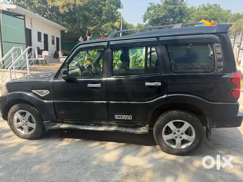 Mahindra Scorpio Classic 60000 Km Driven