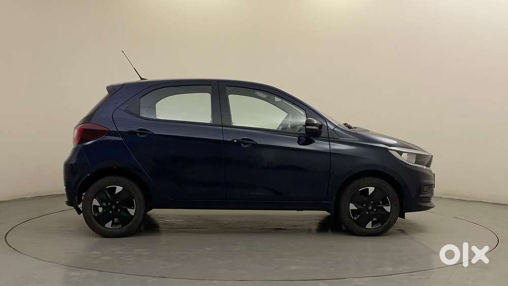 Tata Tiago Xza, 2026, Petrol