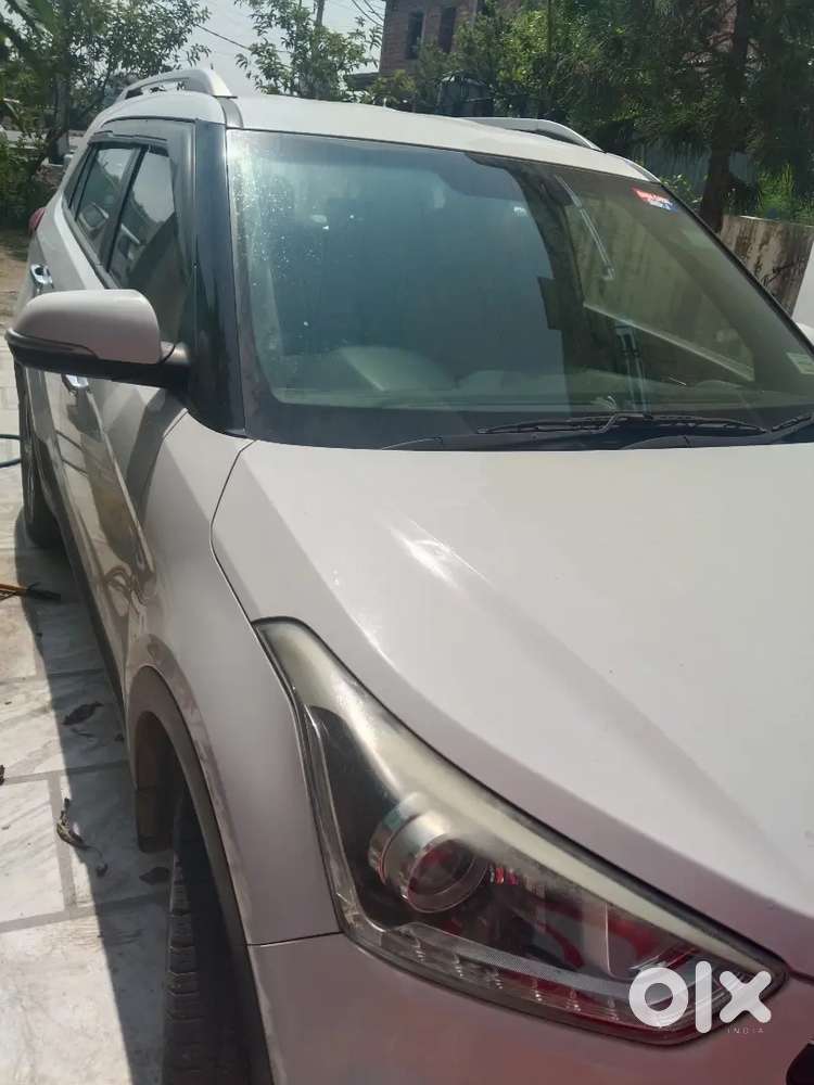 2 Key . With Company Record Chali Hai. Hyundai Creta
