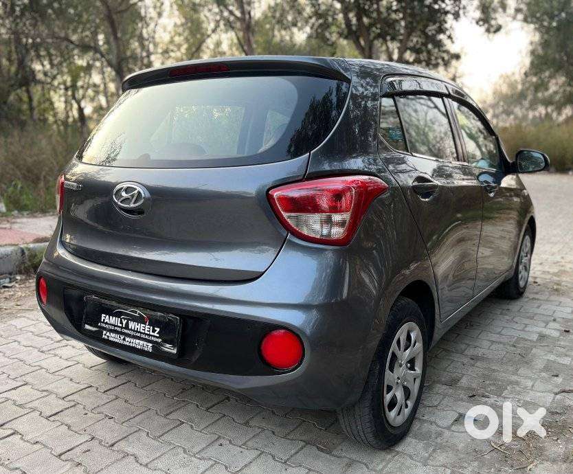 Hyundai Grand I10 2016-2017 Magna Cng, 2018, Cng & Hybrids