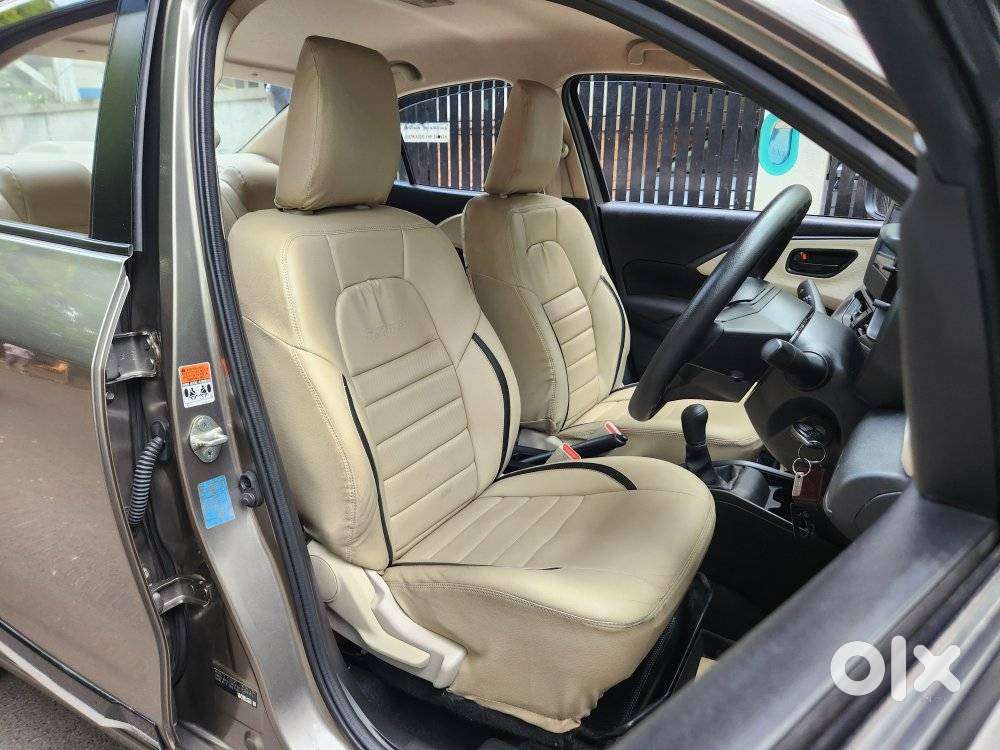 Maruti Suzuki Dzire 1.2 Lxi, 2025, Petrol