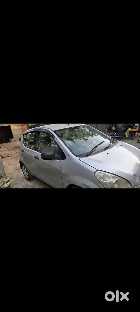 Maruti Suzuki Ritz Vxi 2012