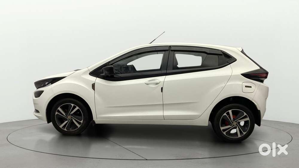 Tata Altroz Xz, 2020, Petrol