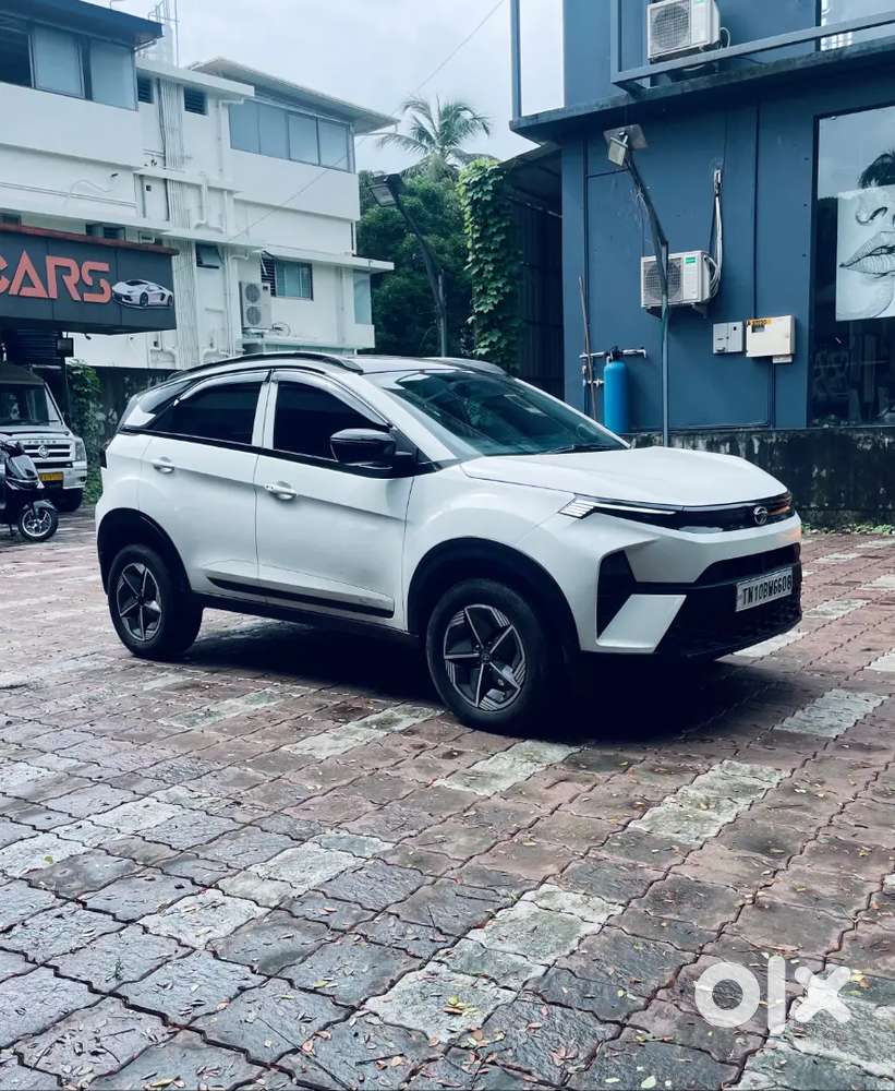Tata Nexon Creative Diesel 2024