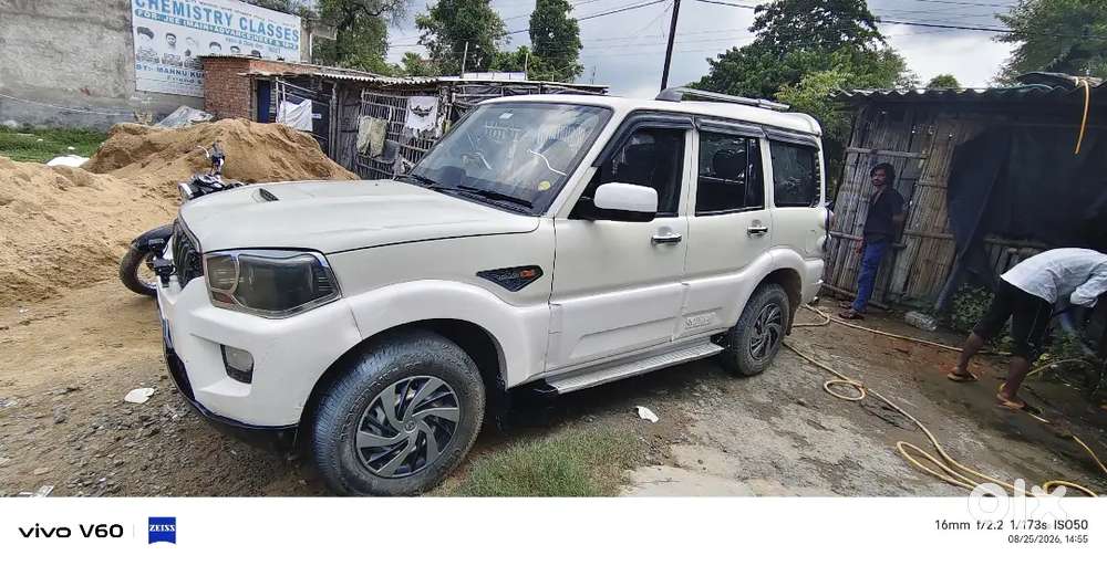 Mahindra Scorpio Classic 2015