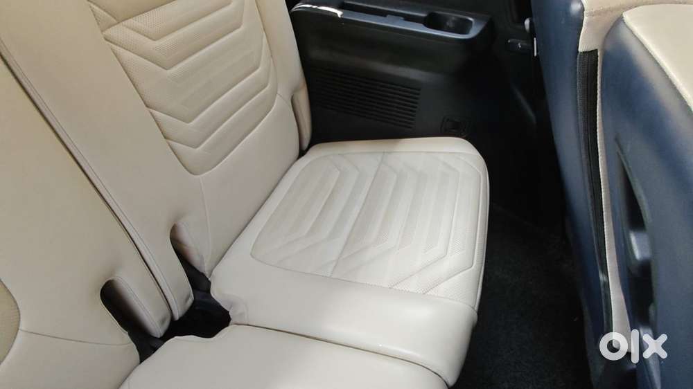 Kia Carens 1.4 Luxury 7 Str, 2022, Petrol