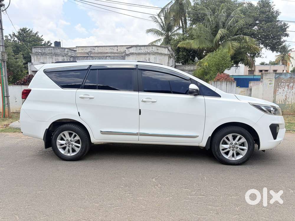 Toyota Innova Crysta 2.4 G Mt, 2018, Diesel