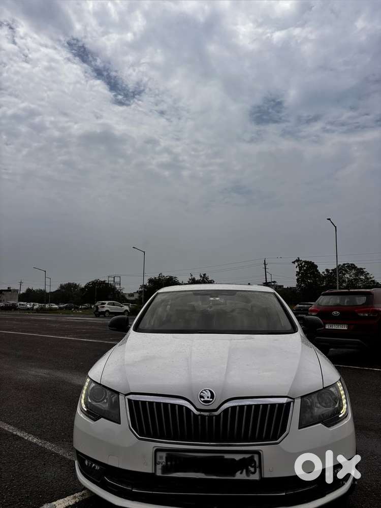Skoda Superb Elegance 2014