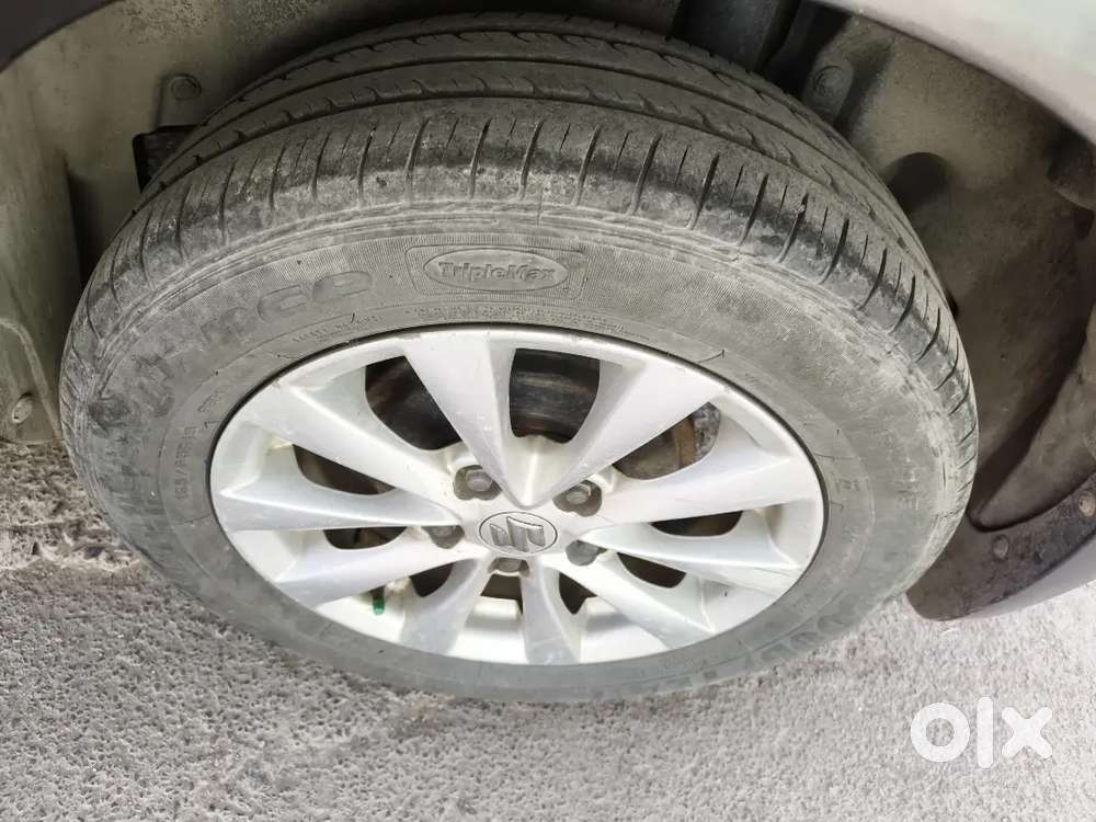 Ertiga Zxi 2014 Petrol