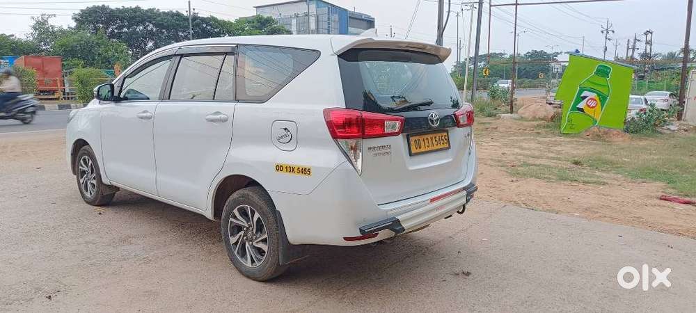 Toyota Innova Crysta 2.4 Gx Mt 8s, 2025, Diesel
