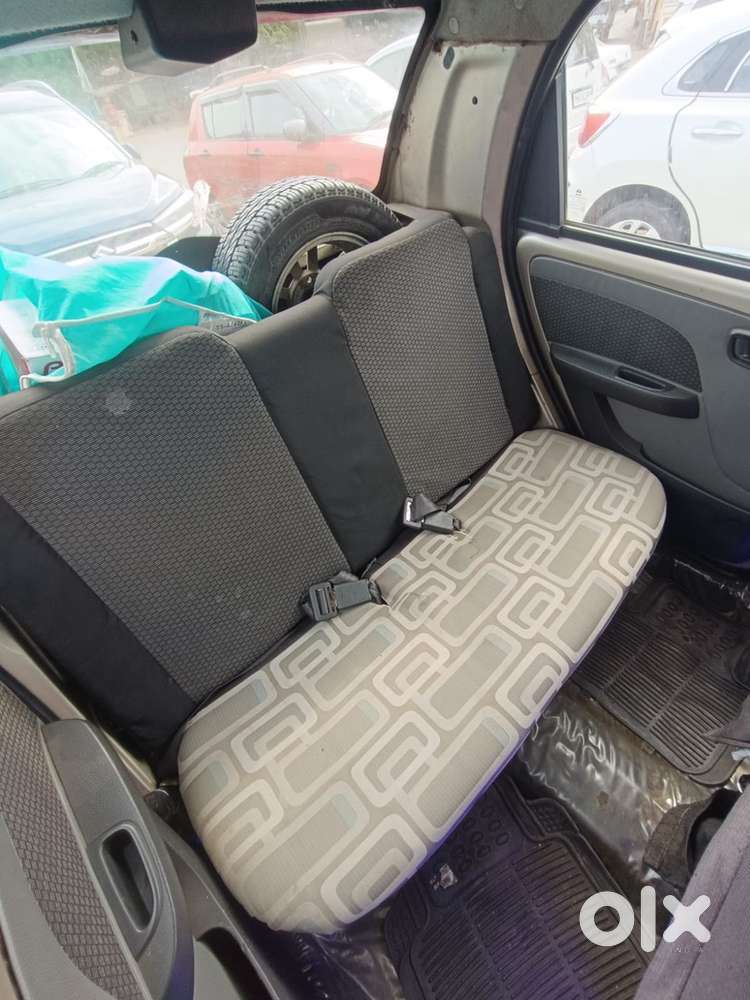 Tata Car Petrol 2011