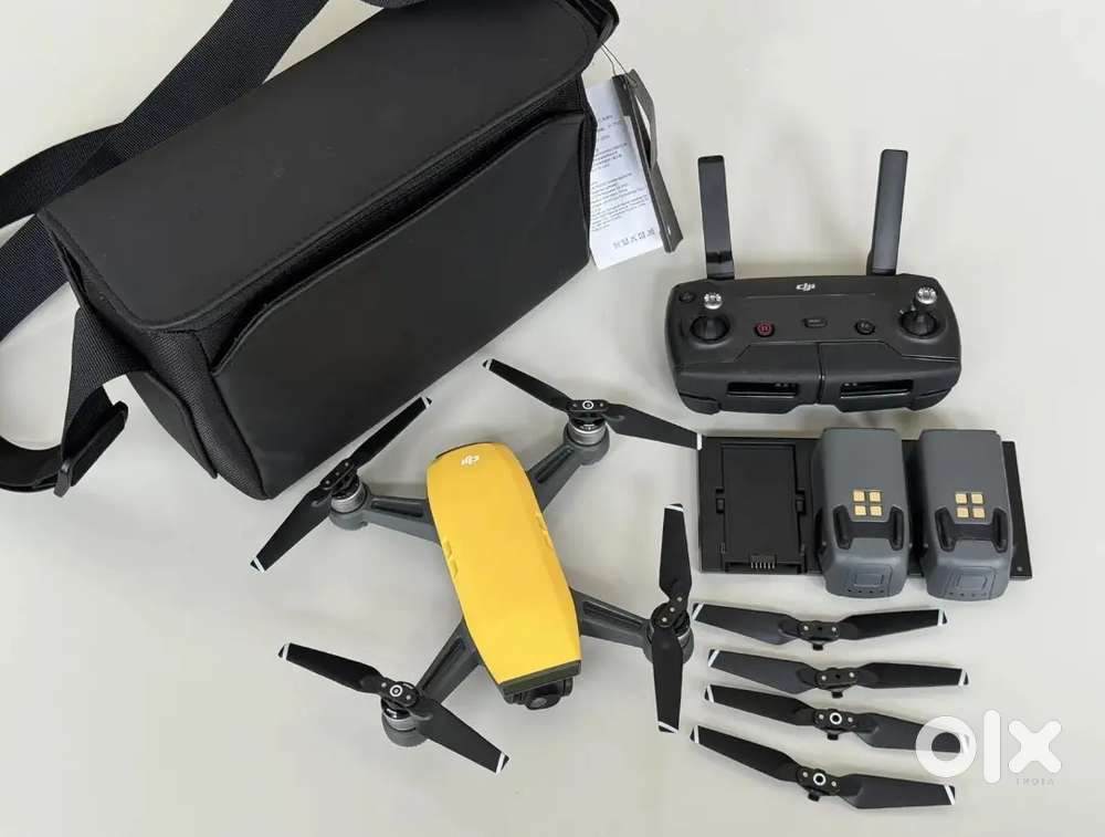 DJI Spark Drone (Yellow) - 2 Batteries + Padded Shoulder Bag - Used Tw