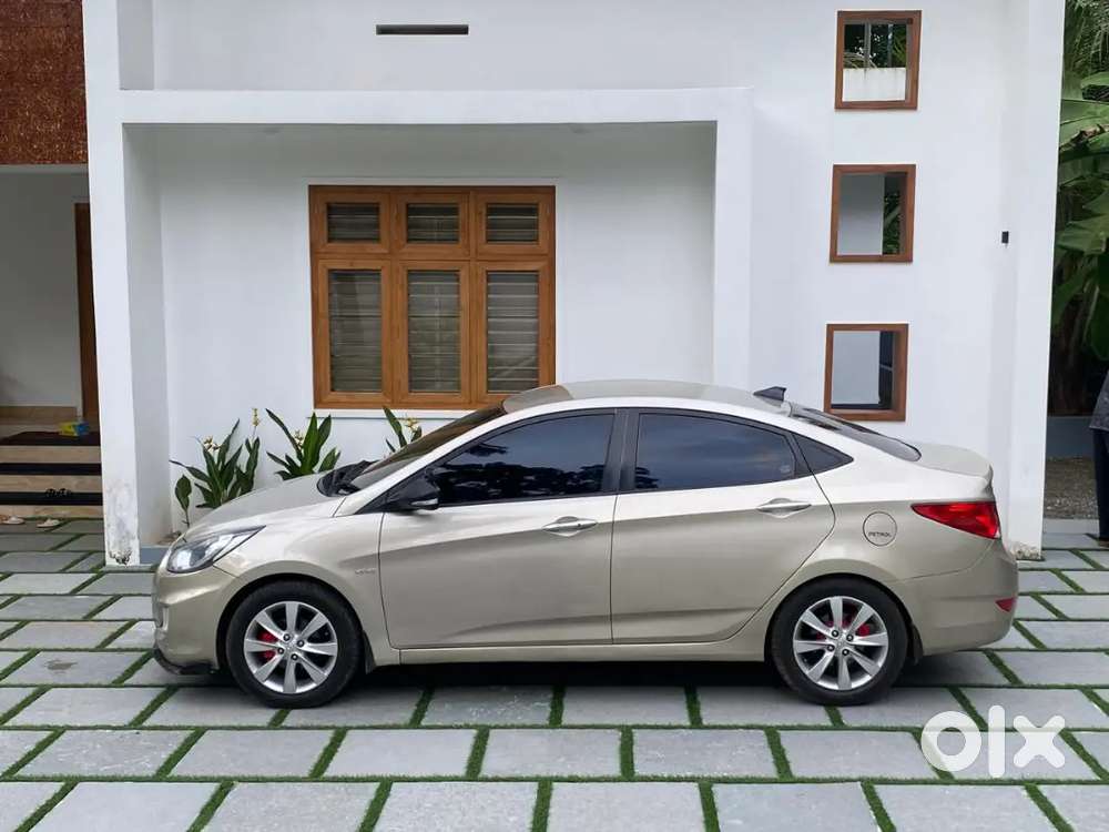 Hyundai Verna 2012 Petrol+cng 71000 Km Driven