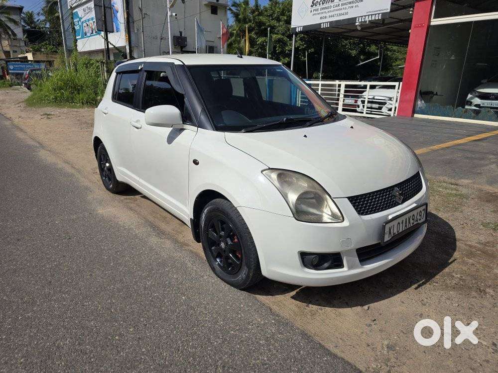Maruti Suzuki Swift Zxi Abs, 2005, Petrol