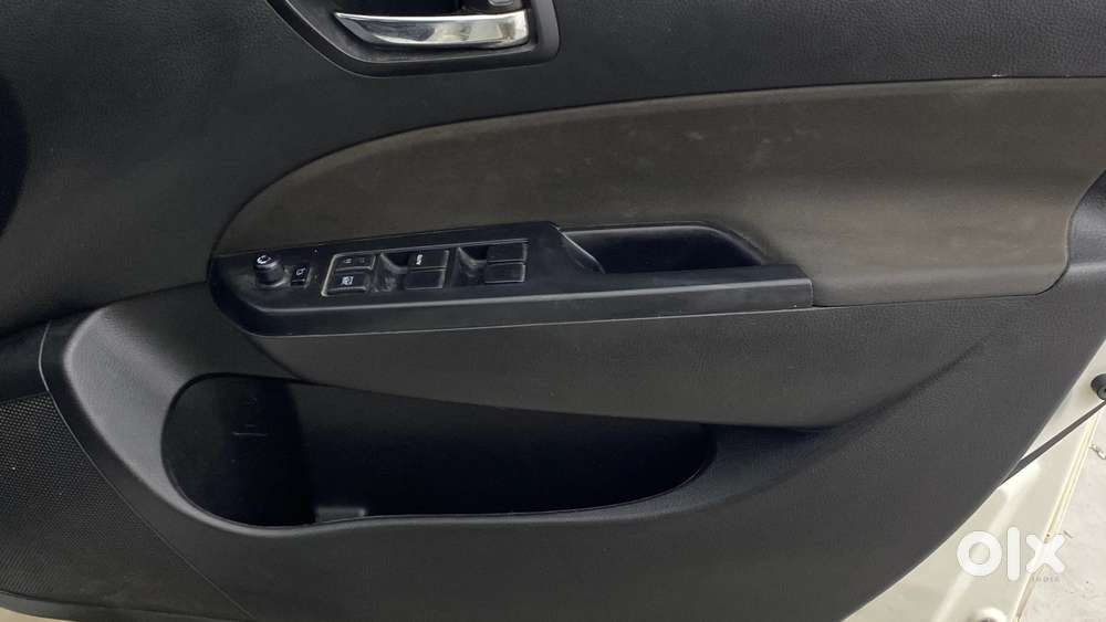 Maruti Suzuki Swift Vxi, 2016, Petrol