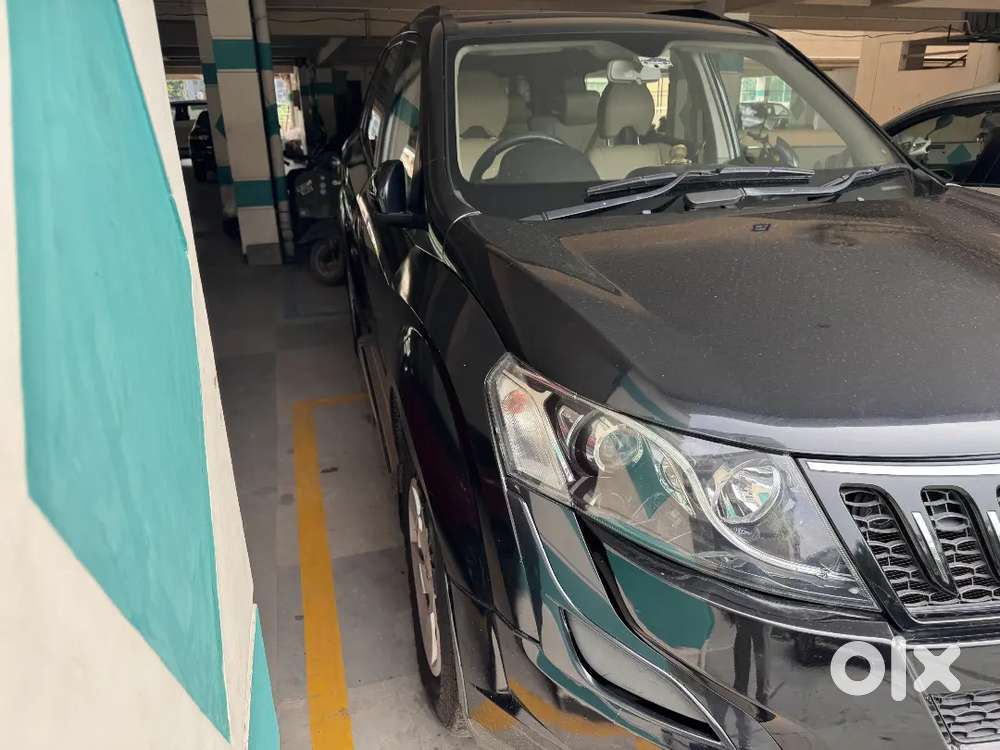 Mahindra Xuv500 2017 Diesel 53000 Km Driven