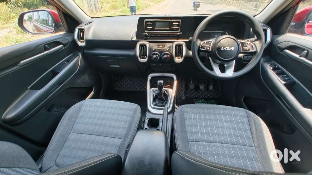 Kia Sonet Htk G, 2021, Petrol