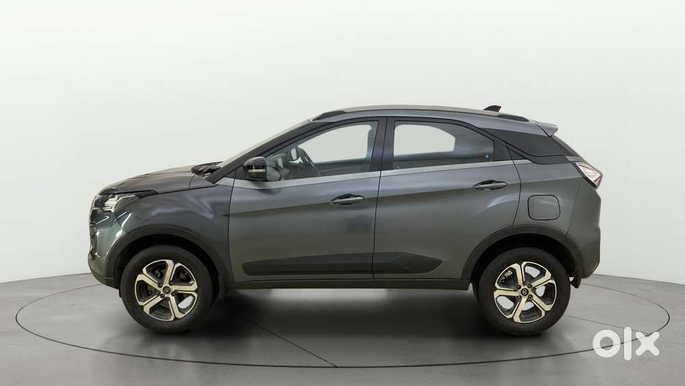 Tata Nexon 1.2 Revotron Xza Plus, 2022, Petrol