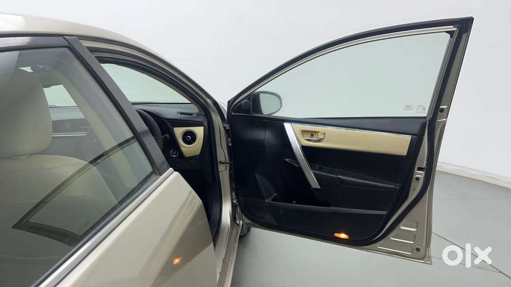 Toyota Corolla Altis 1.8 Vl Cvt, 2017, Petrol