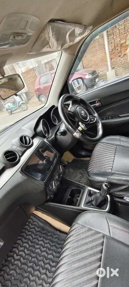 Maruti Suzuki Swift 2021 Petrol 43500 Km Driven