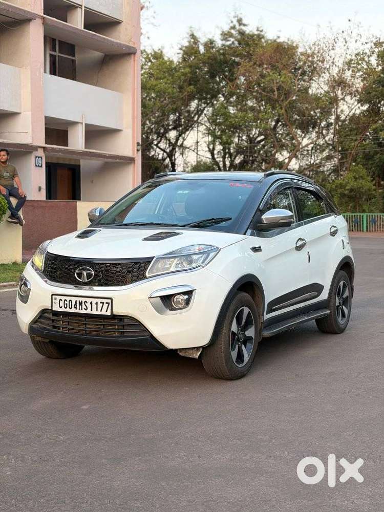 Tata Nexon 1.5 Revotorq Xz Plus Dual Tone, 2019, Petrol