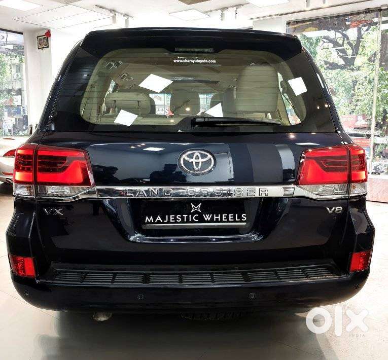 Toyota Land Cruiser [2015-2020] 4.5 Vx Lc 200, 2019, Diesel