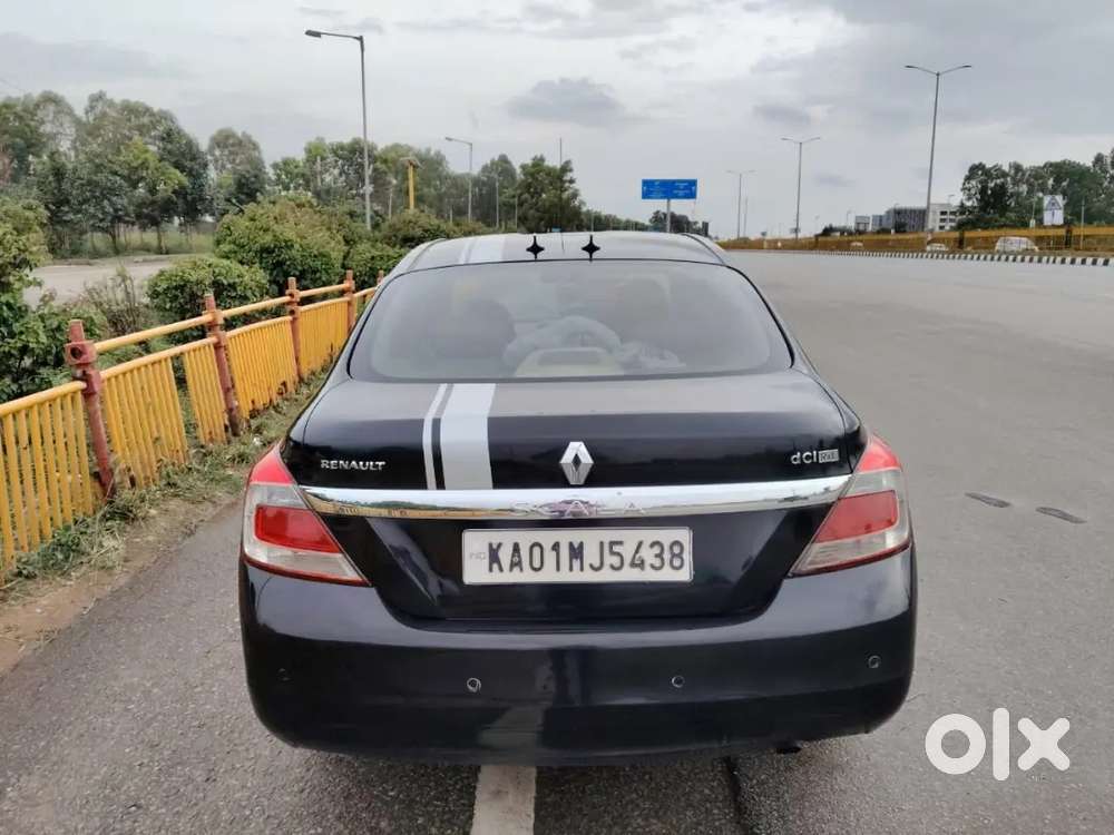 Renault Scala 2012 Diesel 125000 Km Driven