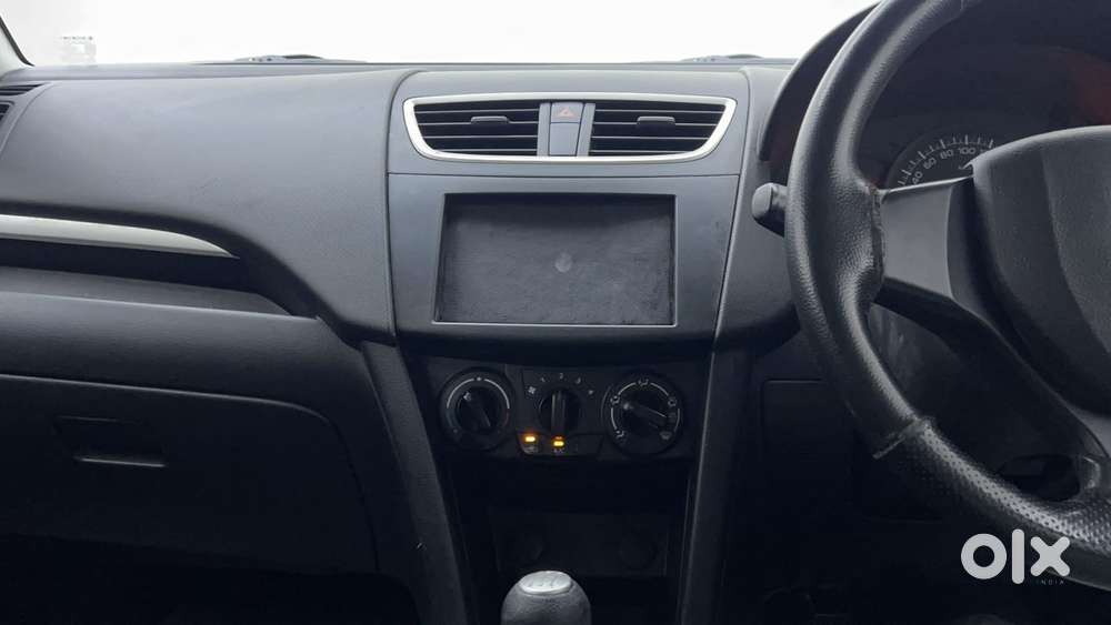 Maruti Suzuki Swift 1.2 Lxi (o), 2016, Petrol