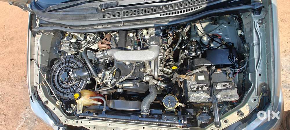 Toyota Innova 2.5 G (diesel) 8 Seater, 2015, Diesel