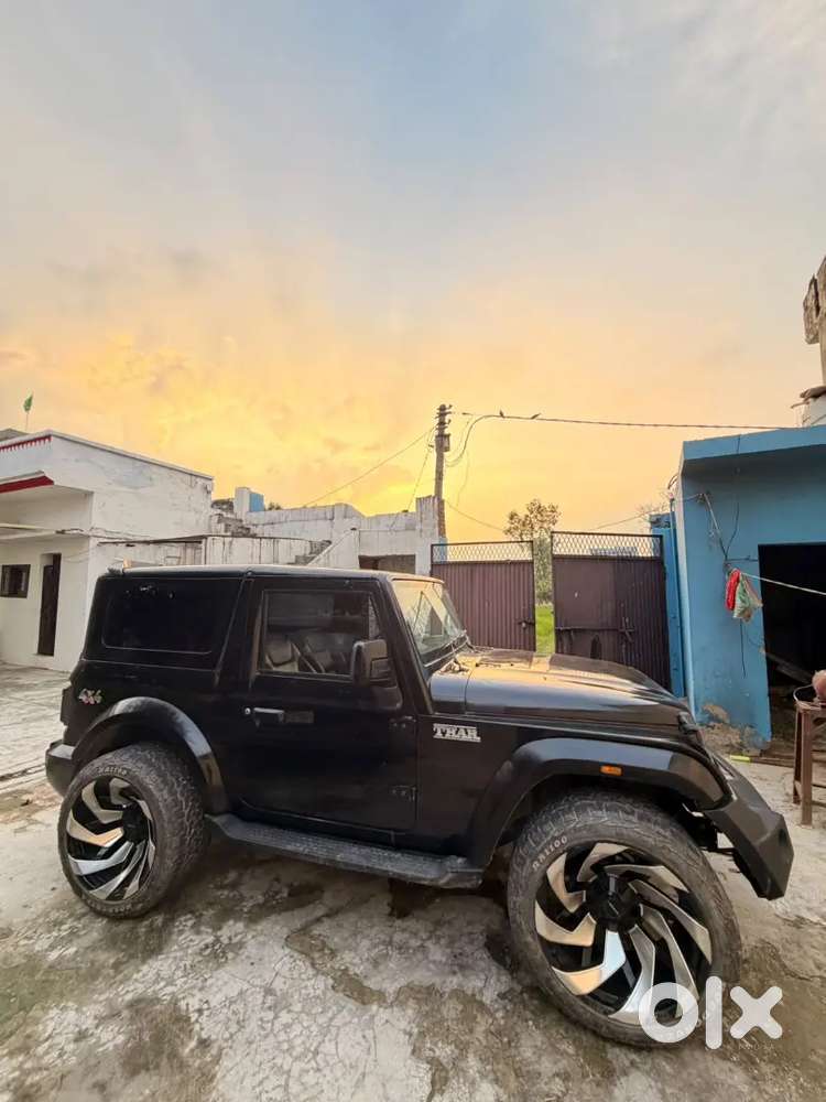 Mahindra Thar.e 2022 Variant