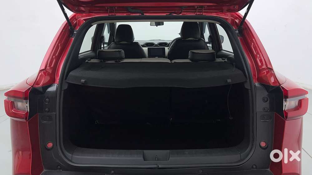 Nissan Magnite 1.0 Xv, 2024, Petrol