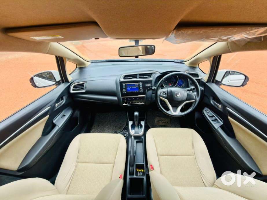 Honda Jazz V Cvt, 2017, Petrol