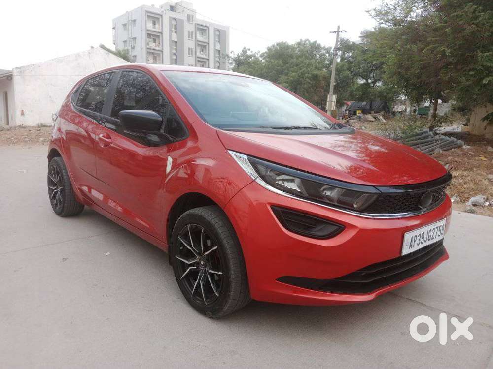 Tata Altroz 1.2 Xe, 2021, Petrol