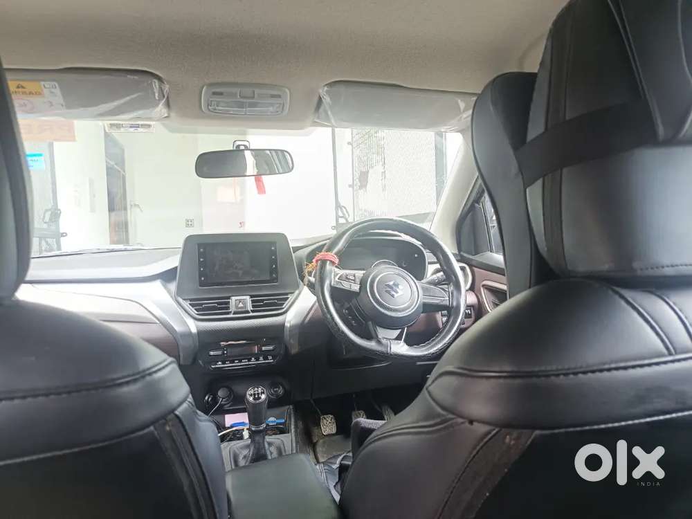 Maruti Suzuki Fronx Delta 2025