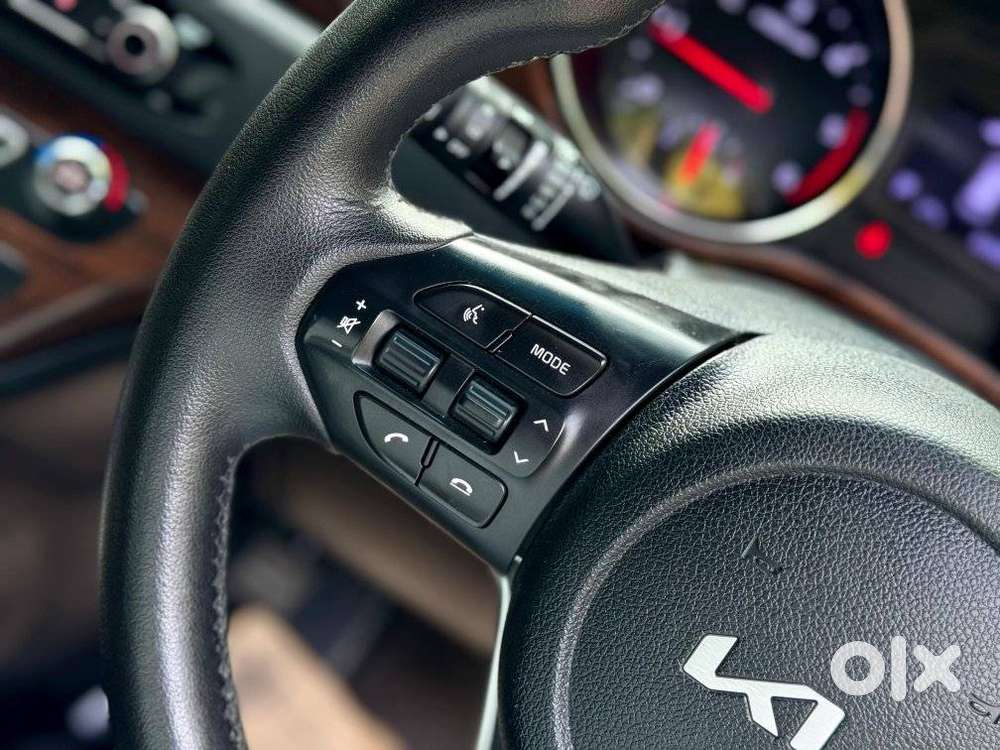 Kia Carnival Prestige, 2023, Diesel