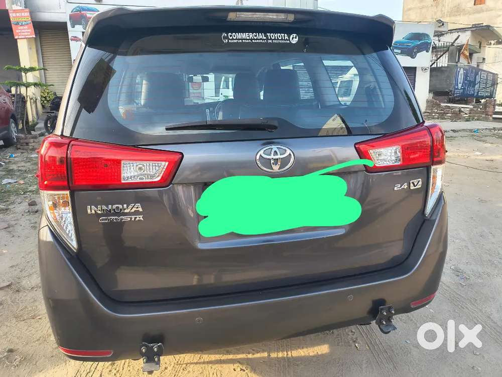 Toyota Innova Crysta 2016 Diesel Well Maintained