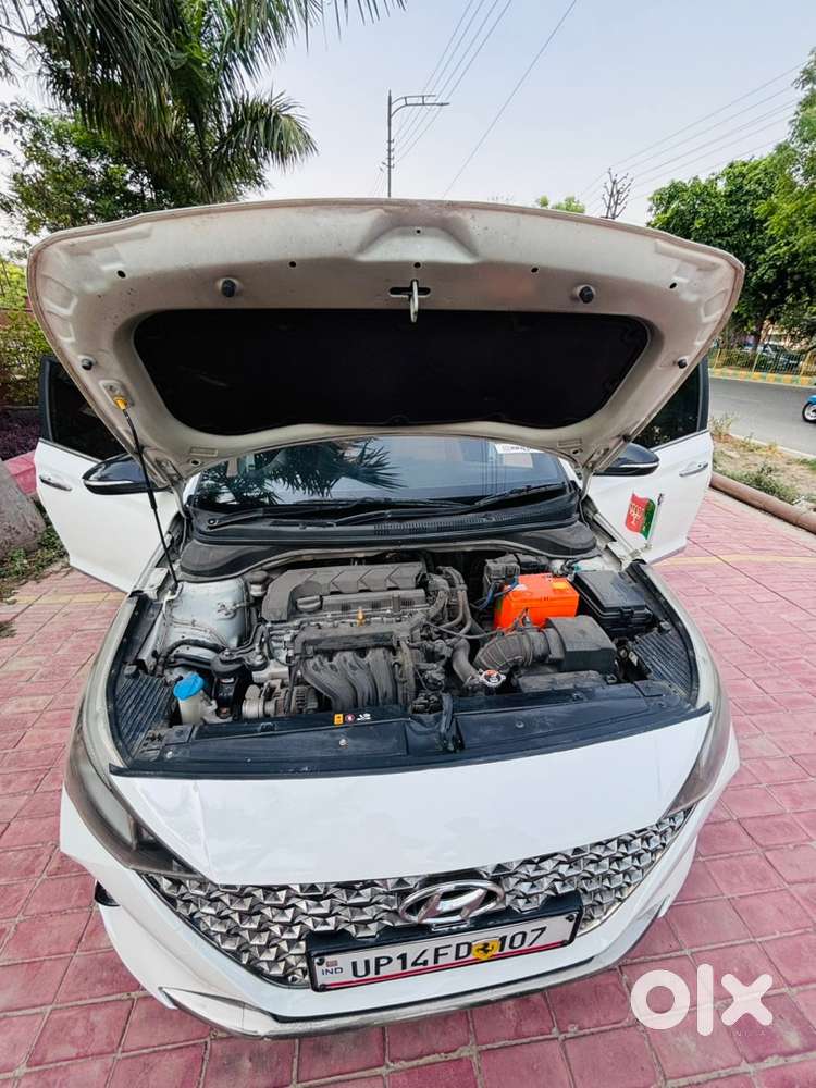 Hyundai Verna Petrol 2022