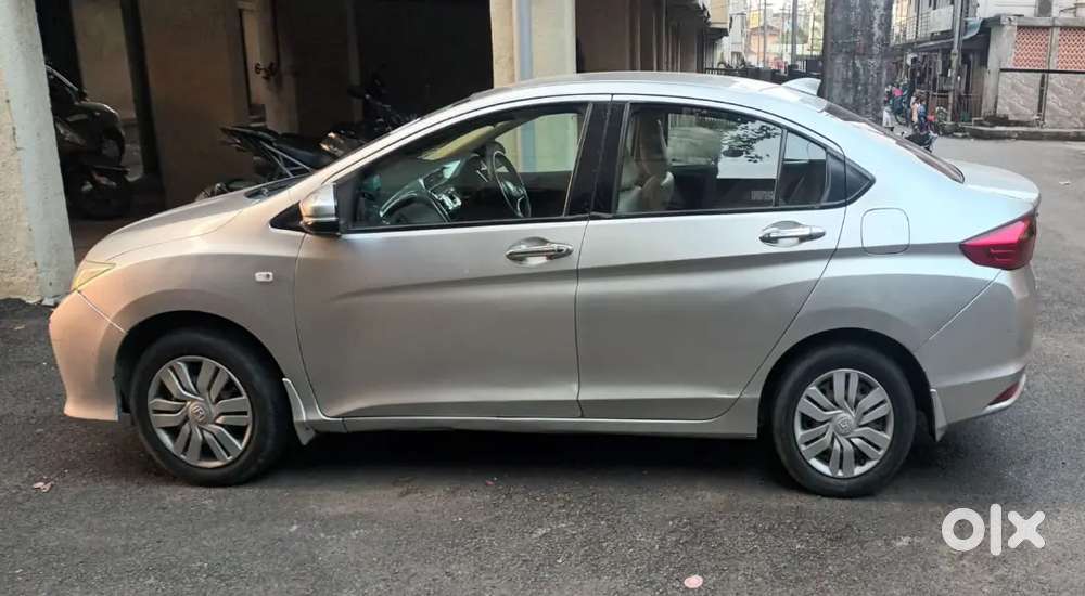 Honda City 2015 Petrol 85000 Km Driven