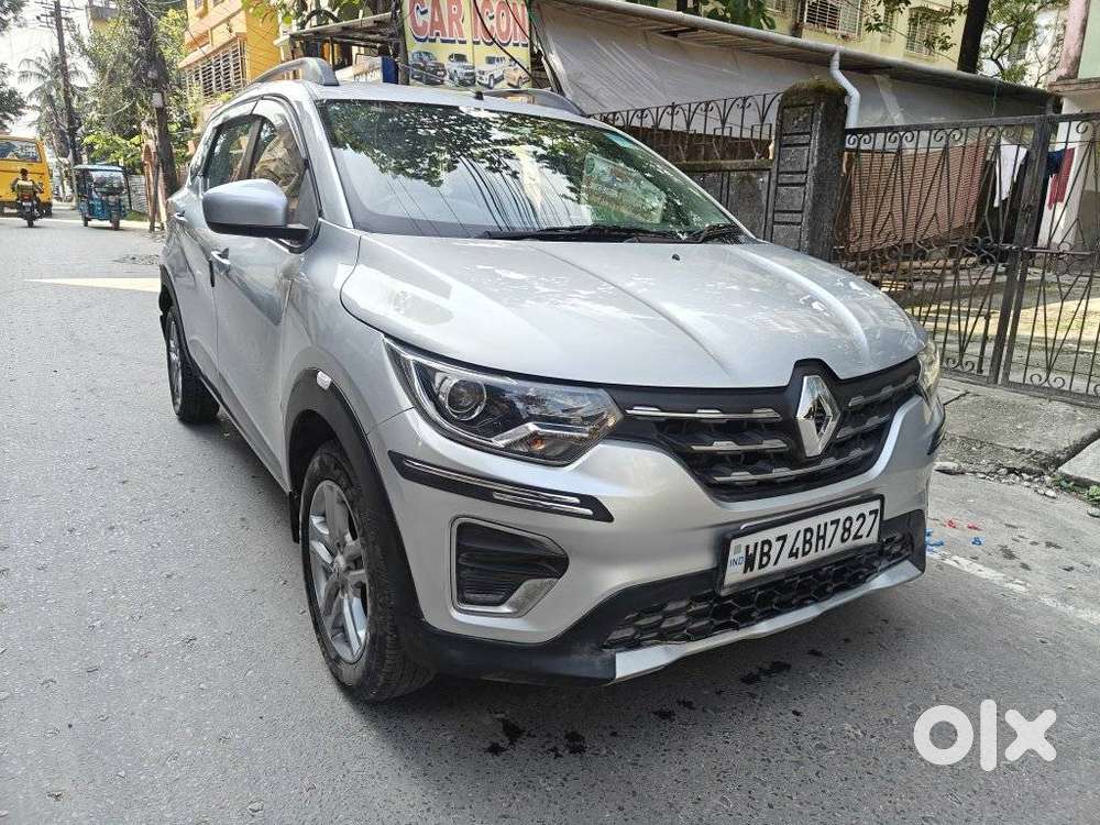Renault Triber Rxz, 2021, Petrol