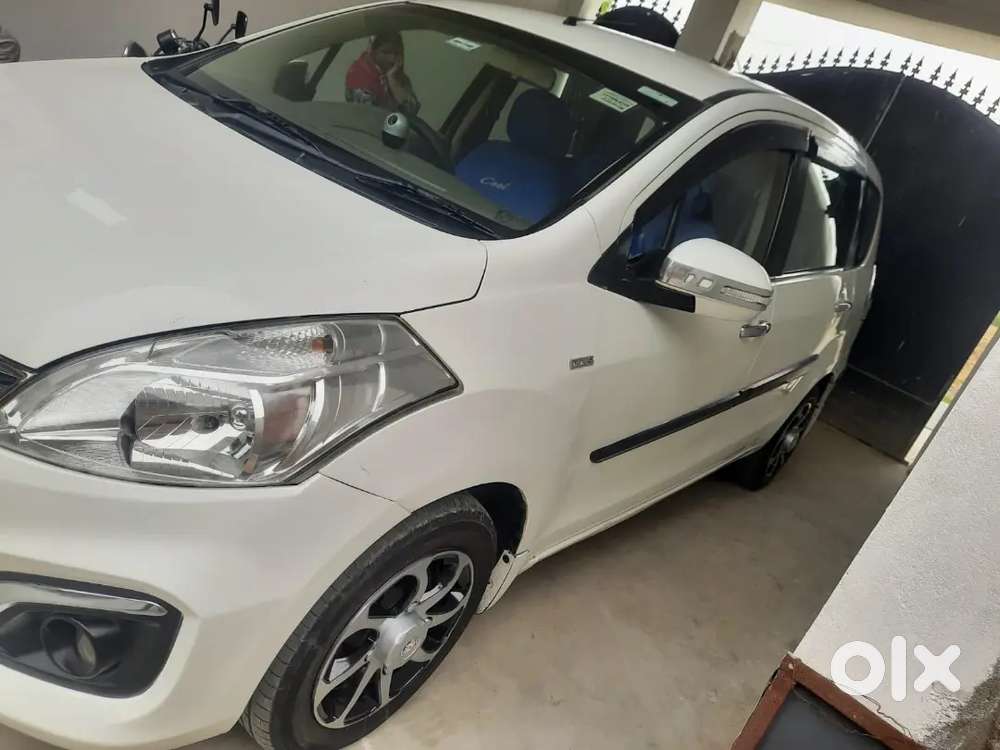 Maruti Suzuki Ertiga 2017