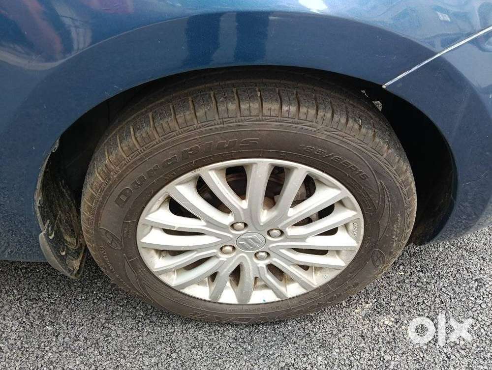 Maruti Suzuki Swift Dzire 1.2 Zxi Bsiv, 2018, Petrol