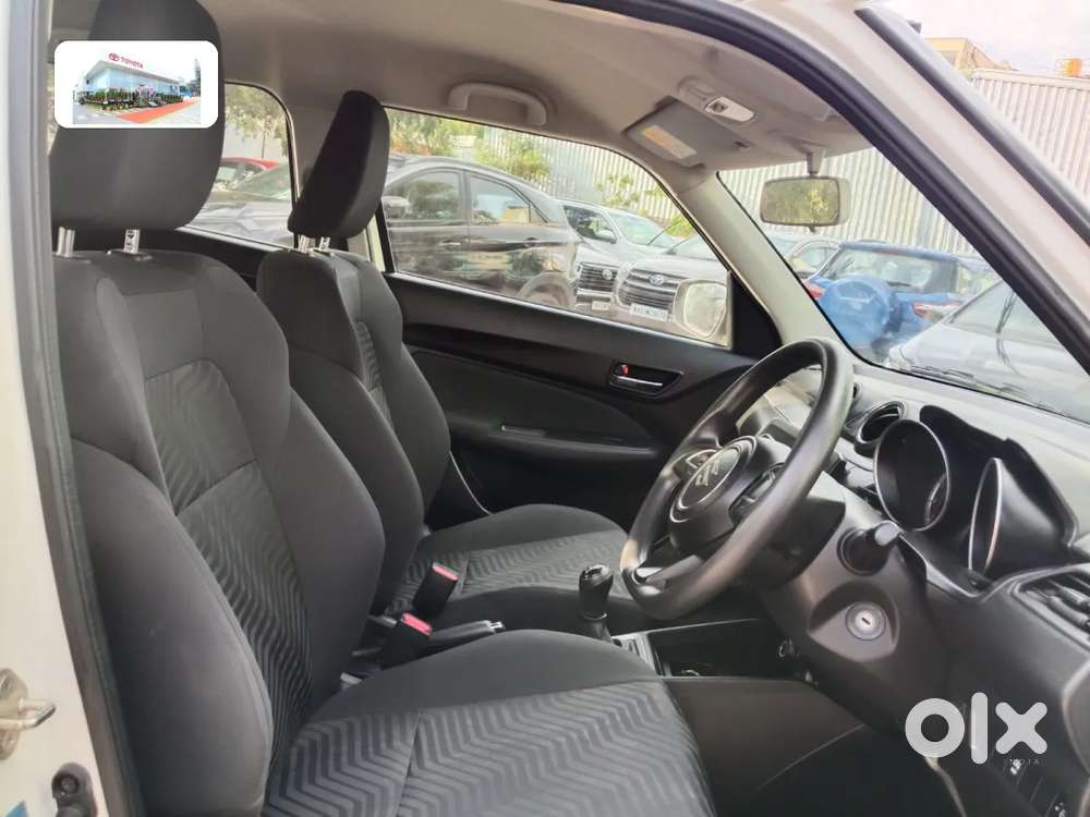 Maruti Suzuki Swift Vxi, 2022, Petrol