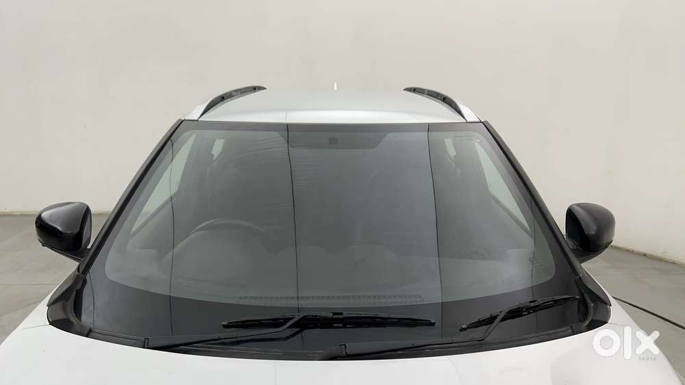 Nissan Magnite 1.0 Xv Premium Turbo Cvt, 2023, Petrol