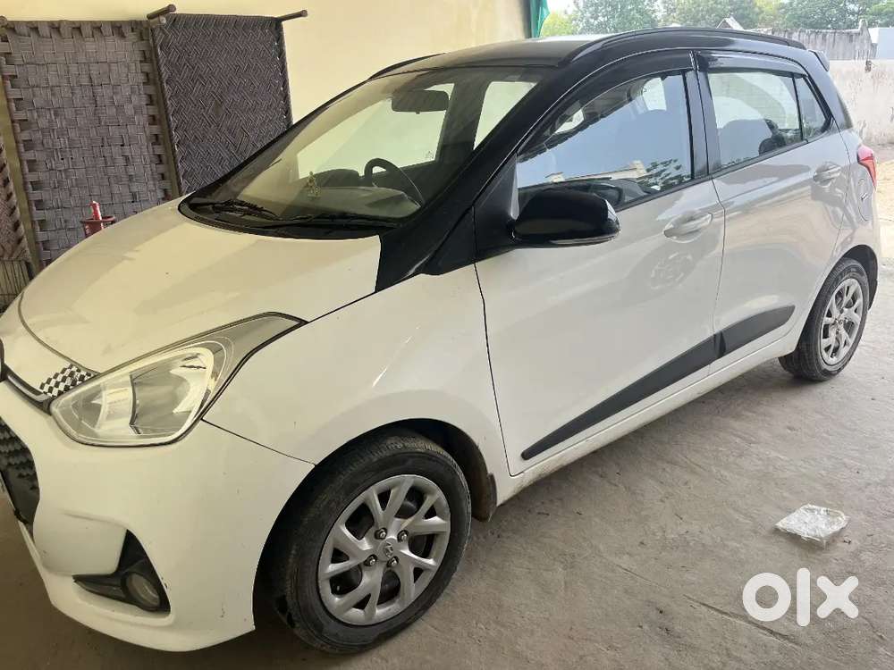 Hyundai Grand I10 2019 Diesel 98000 Km Driven